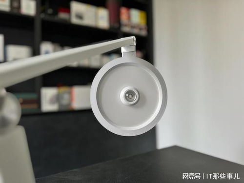 護眼更養(yǎng)眼 降低孩子近視的好產(chǎn)品 書客l2 pro護眼臺燈